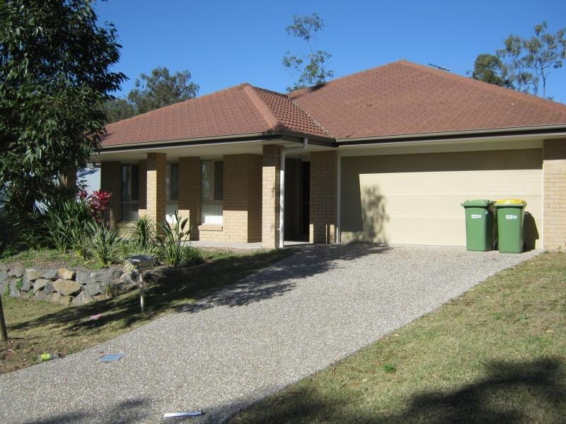58 Woodlands Bvd, Waterford QLD 4133