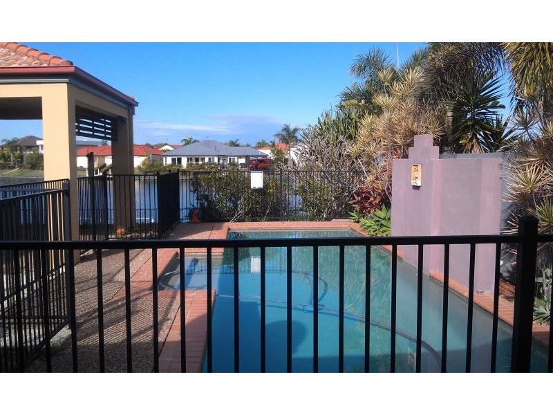 56 The Peninsula -, Helensvale QLD 4212