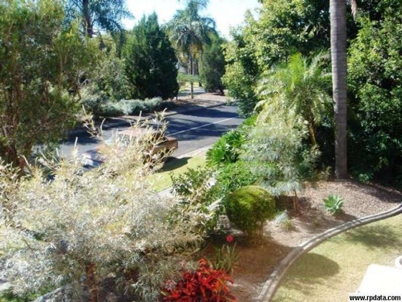 6/16-18 Abalone  Ave, Paradise Point QLD 4216