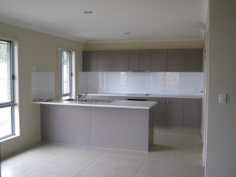 9 Mimosa St, Ormeau QLD 4208