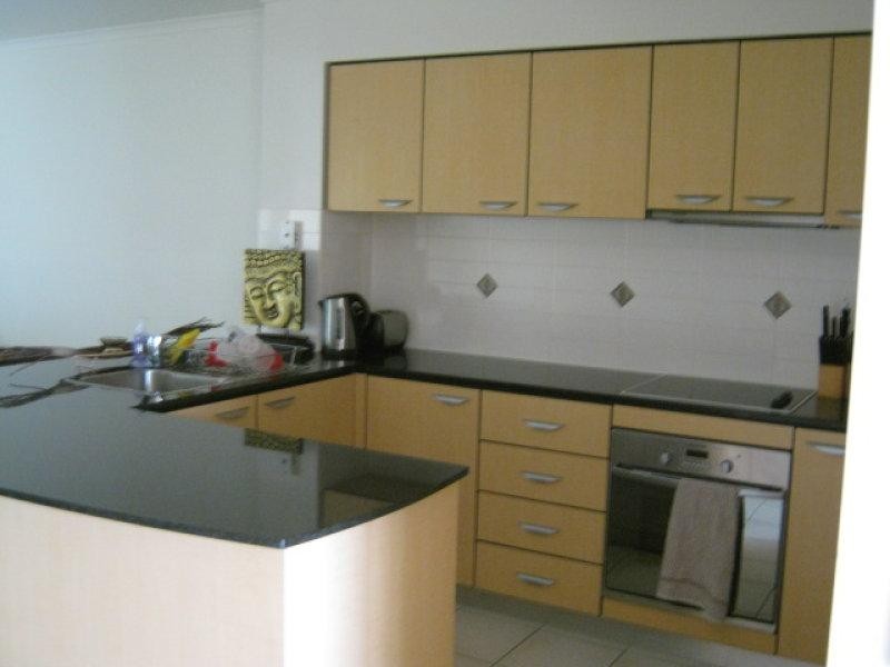 8872 Magnolia Dr, Hope Island QLD 4212