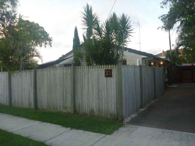 1/31 Bruce Ave, Paradise Point QLD 4216