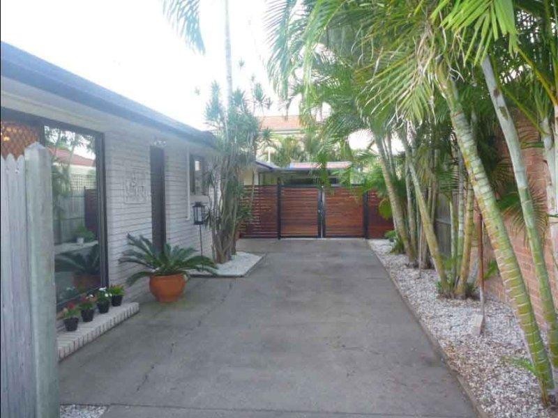 1/31 Bruce Ave, Paradise Point QLD 4216