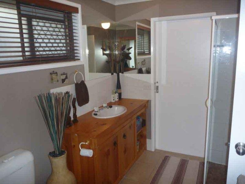 1/31 Bruce Ave, Paradise Point QLD 4216
