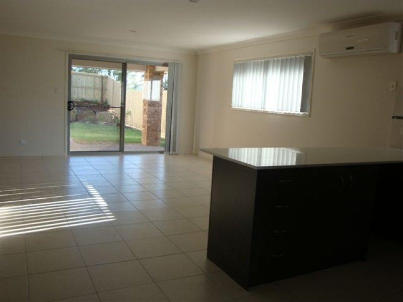 37 Christopher St, Pimpama QLD 4209