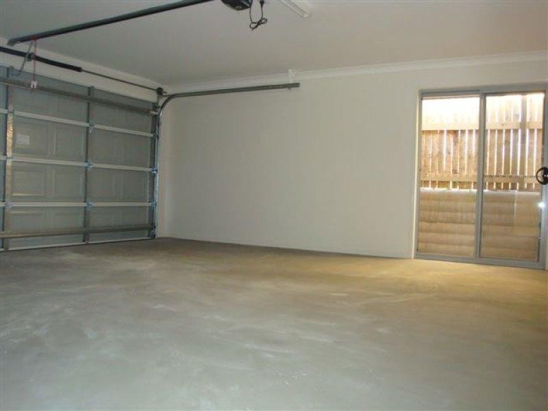 37 Christopher St, Pimpama QLD 4209