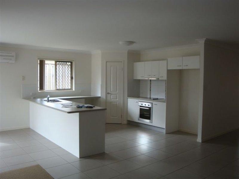 13 Hazelmere  Cres, Ormeau QLD 4208