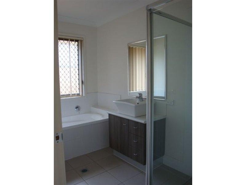 13 Hazelmere  Cres, Ormeau QLD 4208