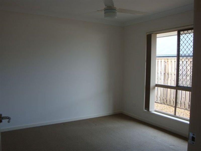 13 Hazelmere  Cres, Ormeau QLD 4208