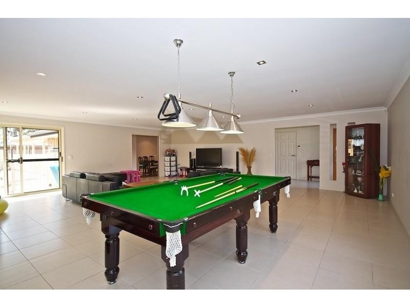 43 Inverness Way, Parkwood QLD 4214