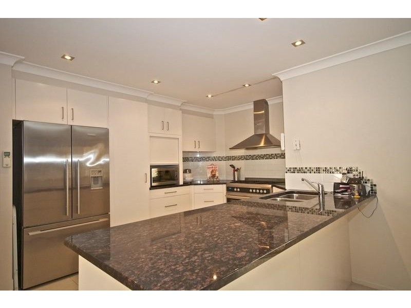 43 Inverness Way, Parkwood QLD 4214