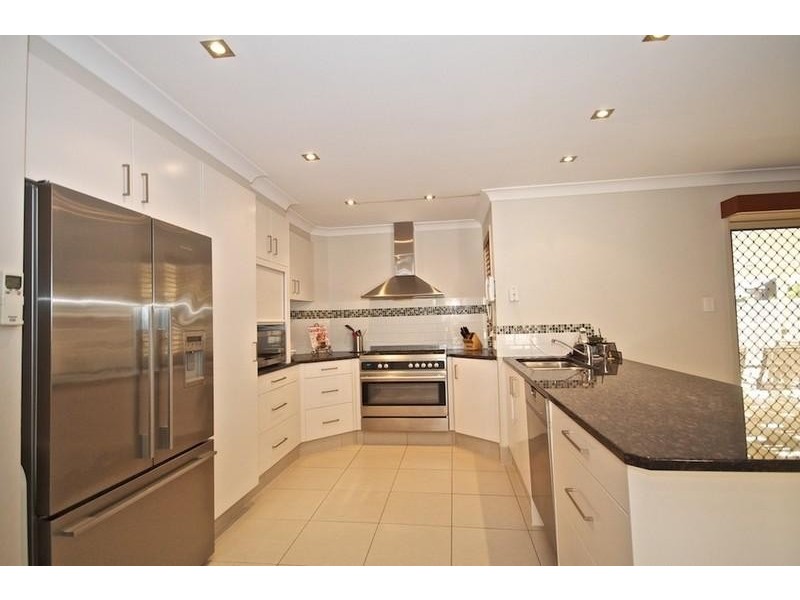 43 Inverness Way, Parkwood QLD 4214