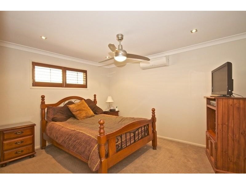 43 Inverness Way, Parkwood QLD 4214
