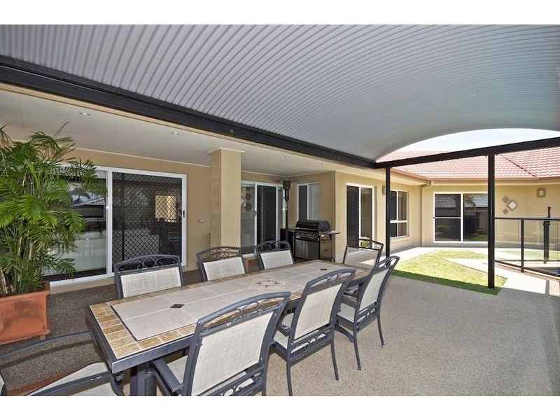 17 Pearson Cl, Arundel QLD 4214