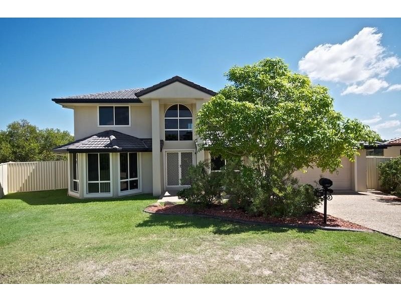 84 Golden Bear Dr, Arundel QLD 4214