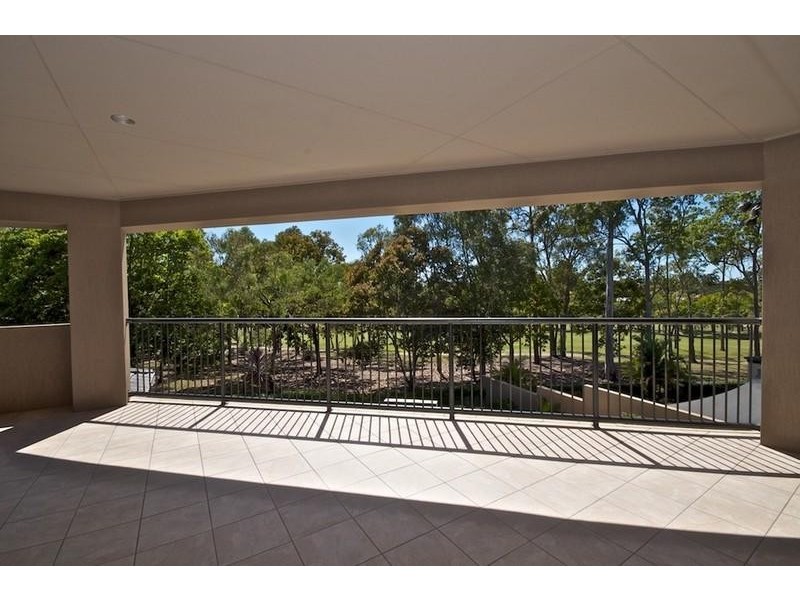 14 Torquay Pl, Arundel QLD 4214