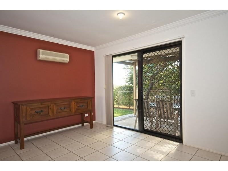 1 Fanning Ct, Pacific Pines QLD 4211