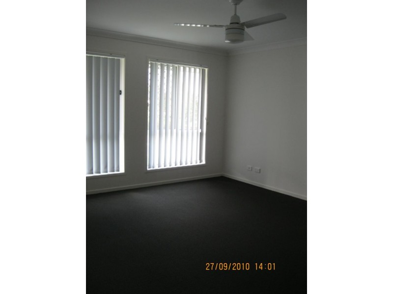 18 Sunridge Cct, Windaroo QLD 4207