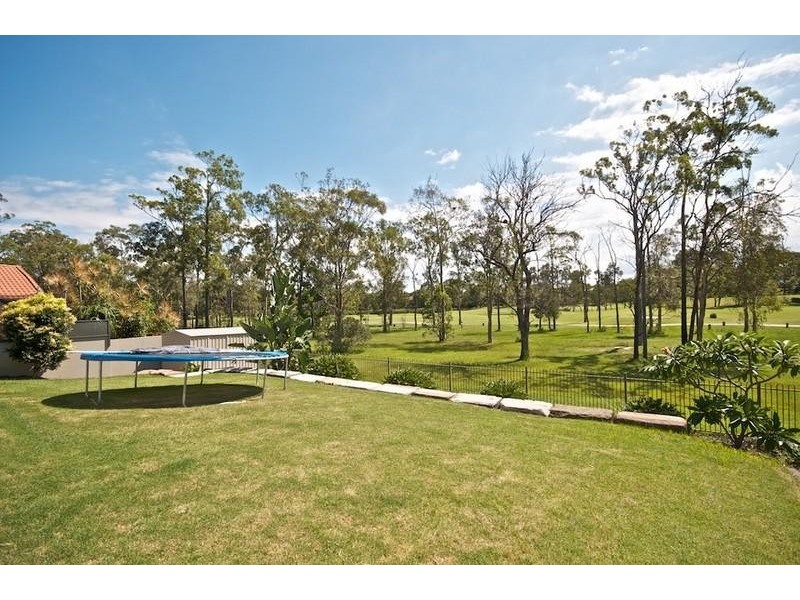 106 Arun Dr, Arundel QLD 4214