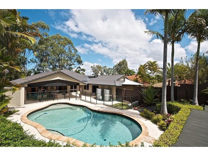 34 Ben Hogan Cres, Parkwood QLD 4214