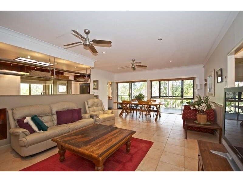 34 Ben Hogan Cres, Parkwood QLD 4214