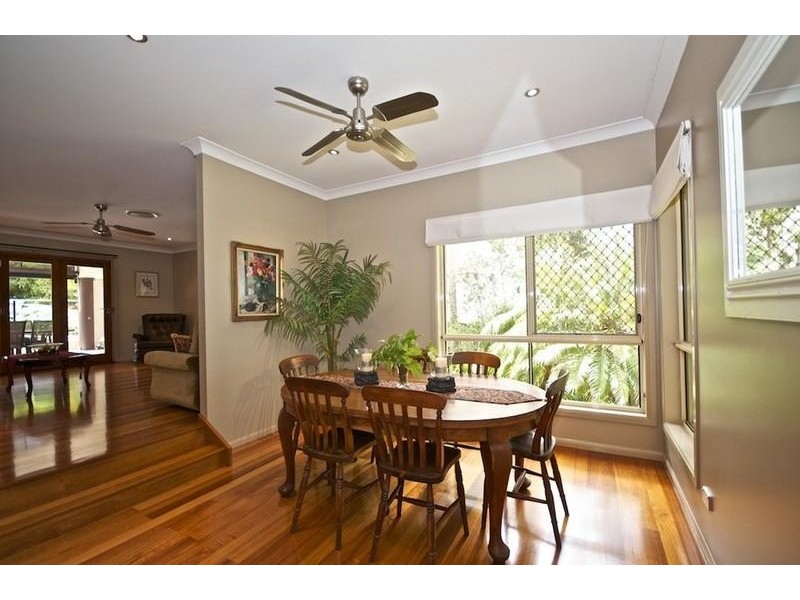 34 Ben Hogan Cres, Parkwood QLD 4214