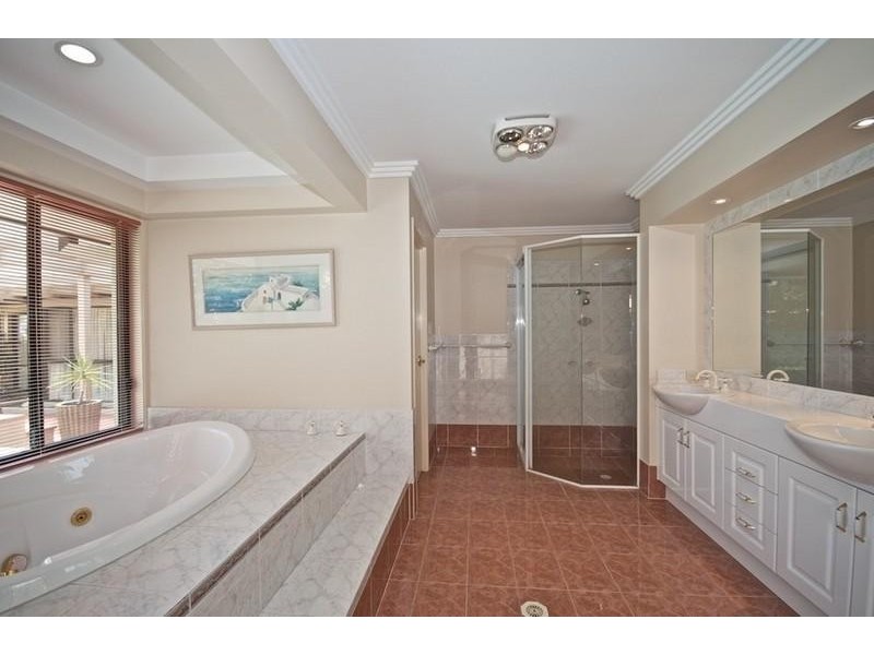 269 Napper Rd, Arundel QLD 4214