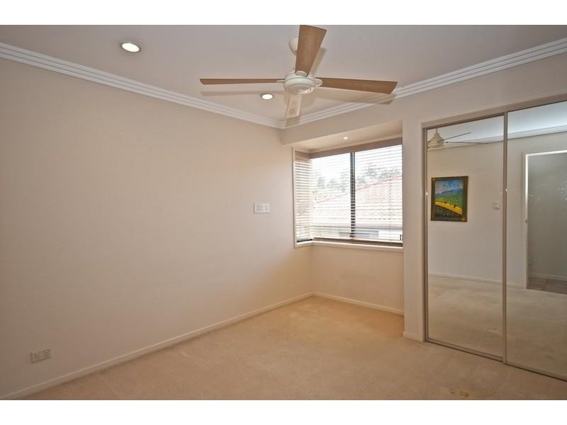 269 Napper Rd, Arundel QLD 4214