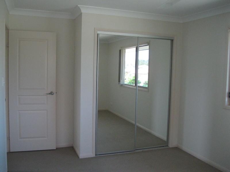 66 Golden Bear   Dr, Arundel QLD 4214