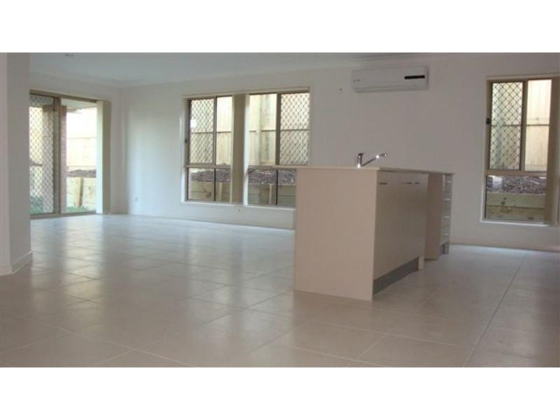 28 Filbert St, Upper Coomera QLD 4209