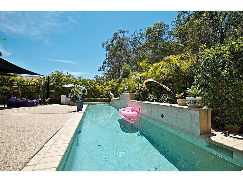 125 Arun Dr, Arundel QLD 4214