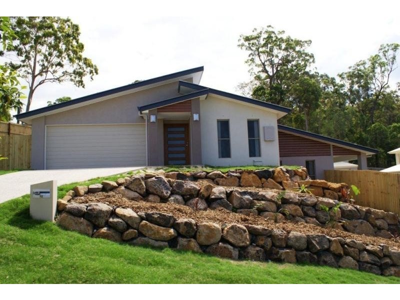 2 Cathmor Ct, Oxenford QLD 4210