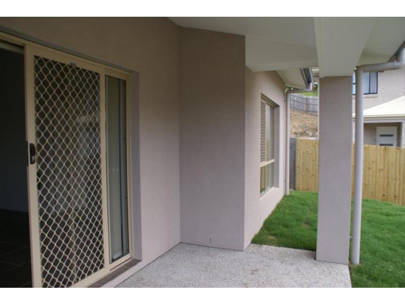 2 Cathmor Ct, Oxenford QLD 4210