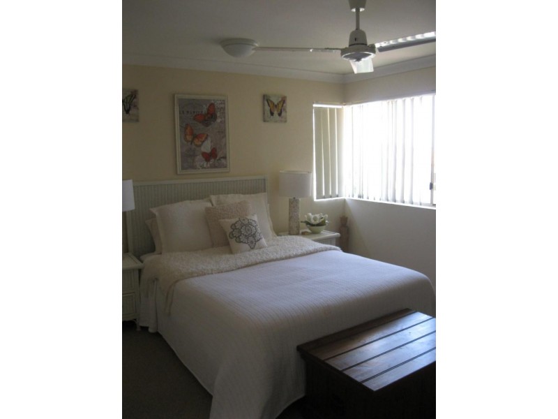 27/48 The Esplanade   -, Paradise Point QLD 4216