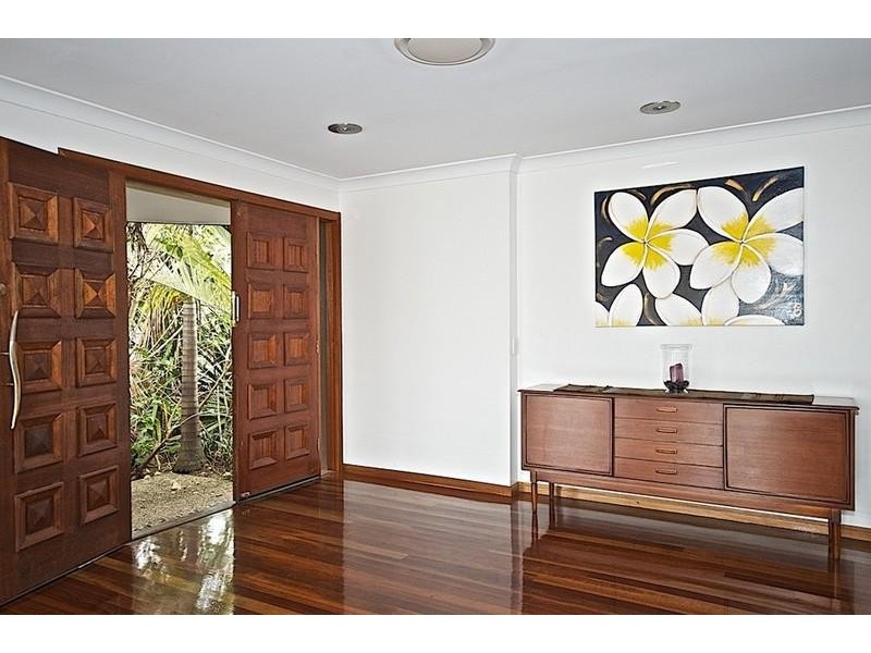 69 Arnold Palmer Dr, Parkwood QLD 4214