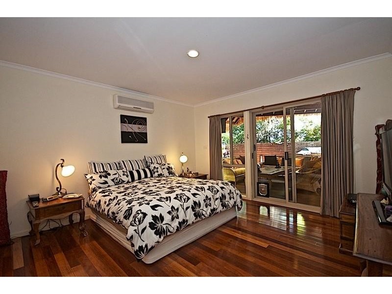 5 Benalla Ct, Parkwood QLD 4214