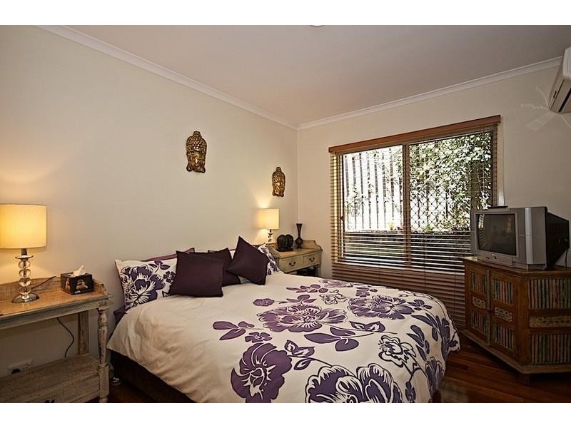 5 Benalla Ct, Parkwood QLD 4214