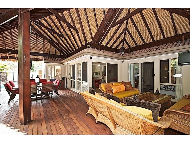 5 Benalla Ct, Parkwood QLD 4214