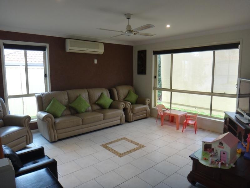 62 Tiger  Dr, Arundel QLD 4214