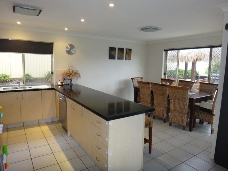 62 Tiger  Dr, Arundel QLD 4214