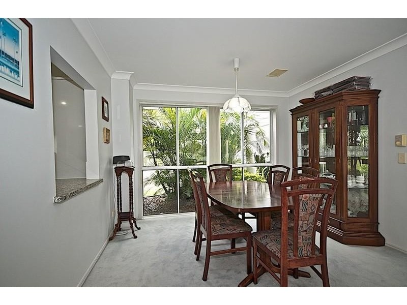 51 Chichester Dr, Arundel QLD 4214