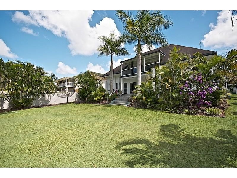 51 Chichester Dr, Arundel QLD 4214