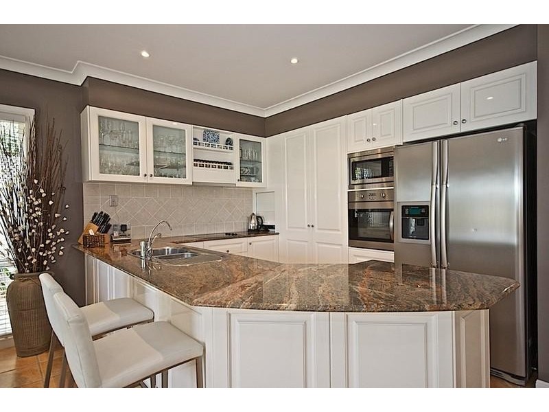 43 Chichester Dr, Arundel QLD 4214