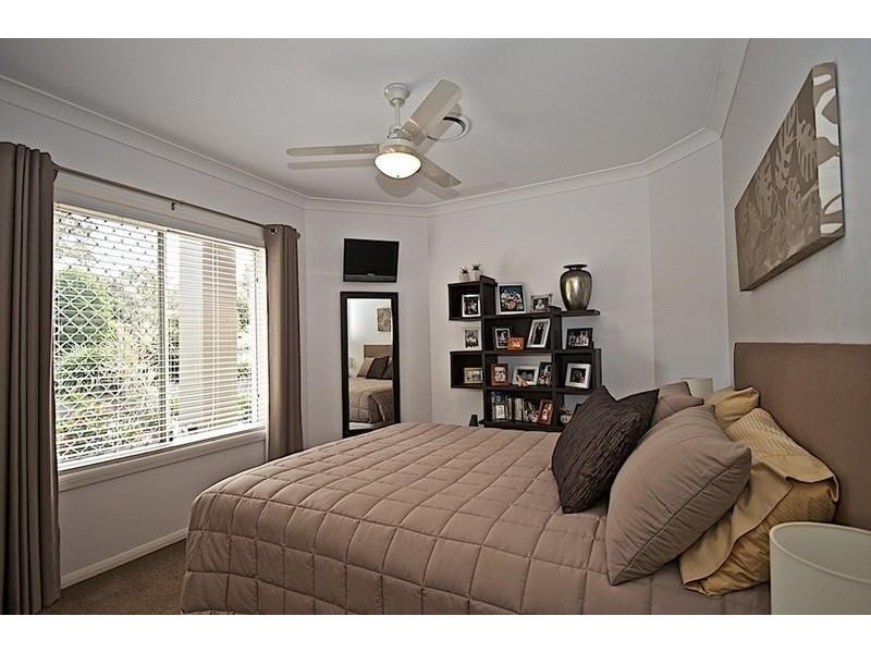 43 Chichester Dr, Arundel QLD 4214