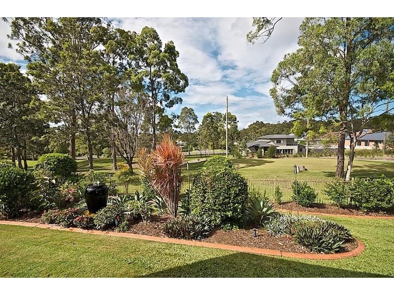 43 Chichester Dr, Arundel QLD 4214