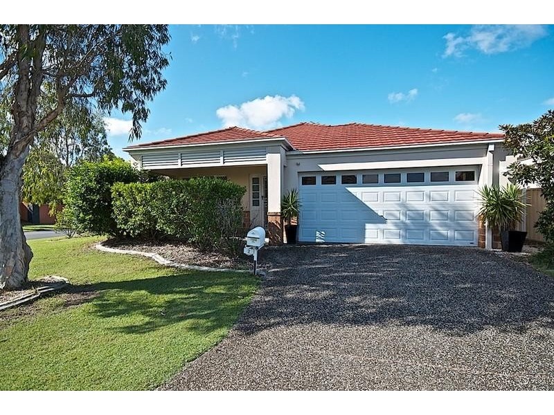 2 Dylan St, Arundel QLD 4214