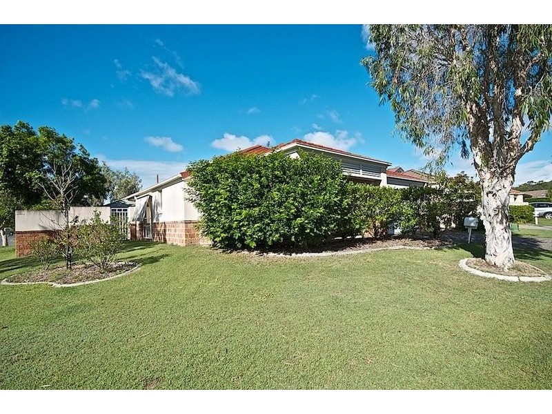 2 Dylan St, Arundel QLD 4214