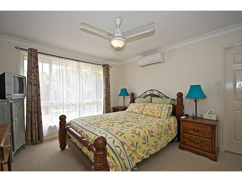 6 Yarraglen Pl, Parkwood QLD 4214