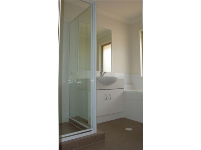 18 Begonia St, Ormeau QLD 4208