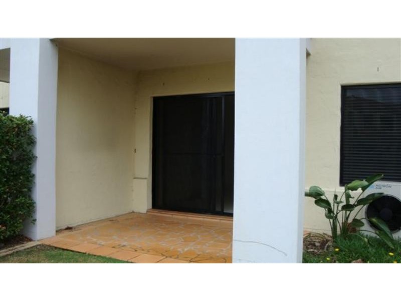 Hope Island QLD 4212